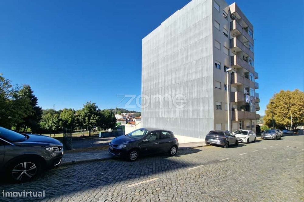 Apartamento T1 Mobilado e Equipado p/ Arrendamento em Maximinos, Braga