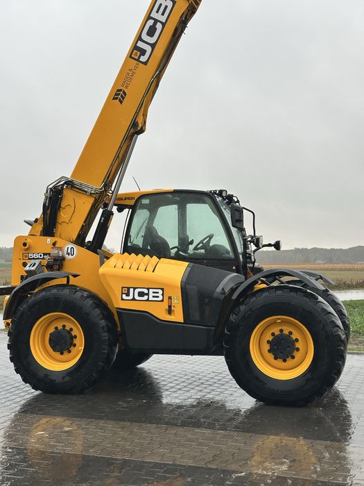 Ładowarka teleskopowa JCB 560 - 80  AgriSuper