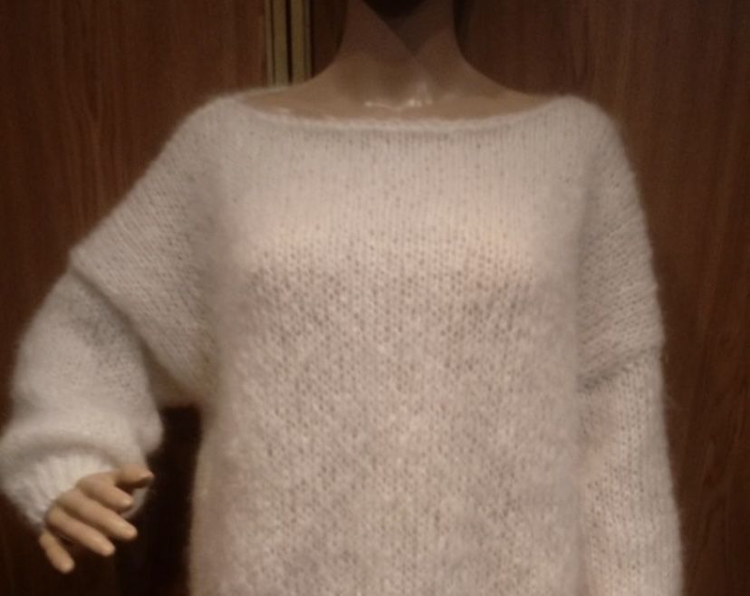 Elegancki sweter oversize z moheru