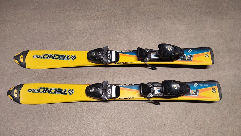 Narty dla dziecka Techno Pro 88 cm + buty narciarskie Dalbello 19.5 cm