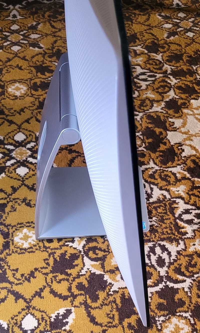 Комплект моноблок HP Pavilion із сенсорним екраном та LTE-модем Huawei