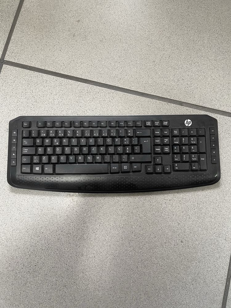 Vendo varios teclados