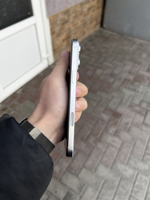Iphone 16 pro max 256gb фізична сім