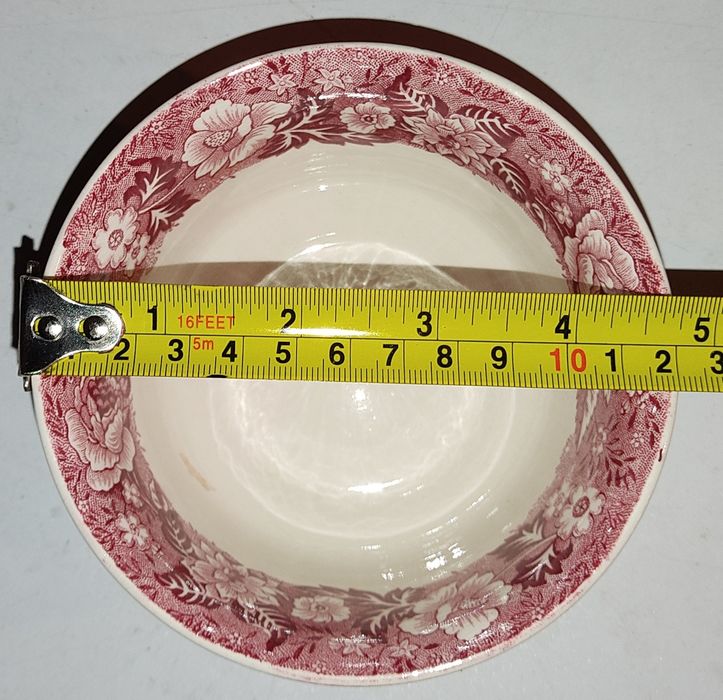 Prato e tigela da Palissy Poterry England, 1946