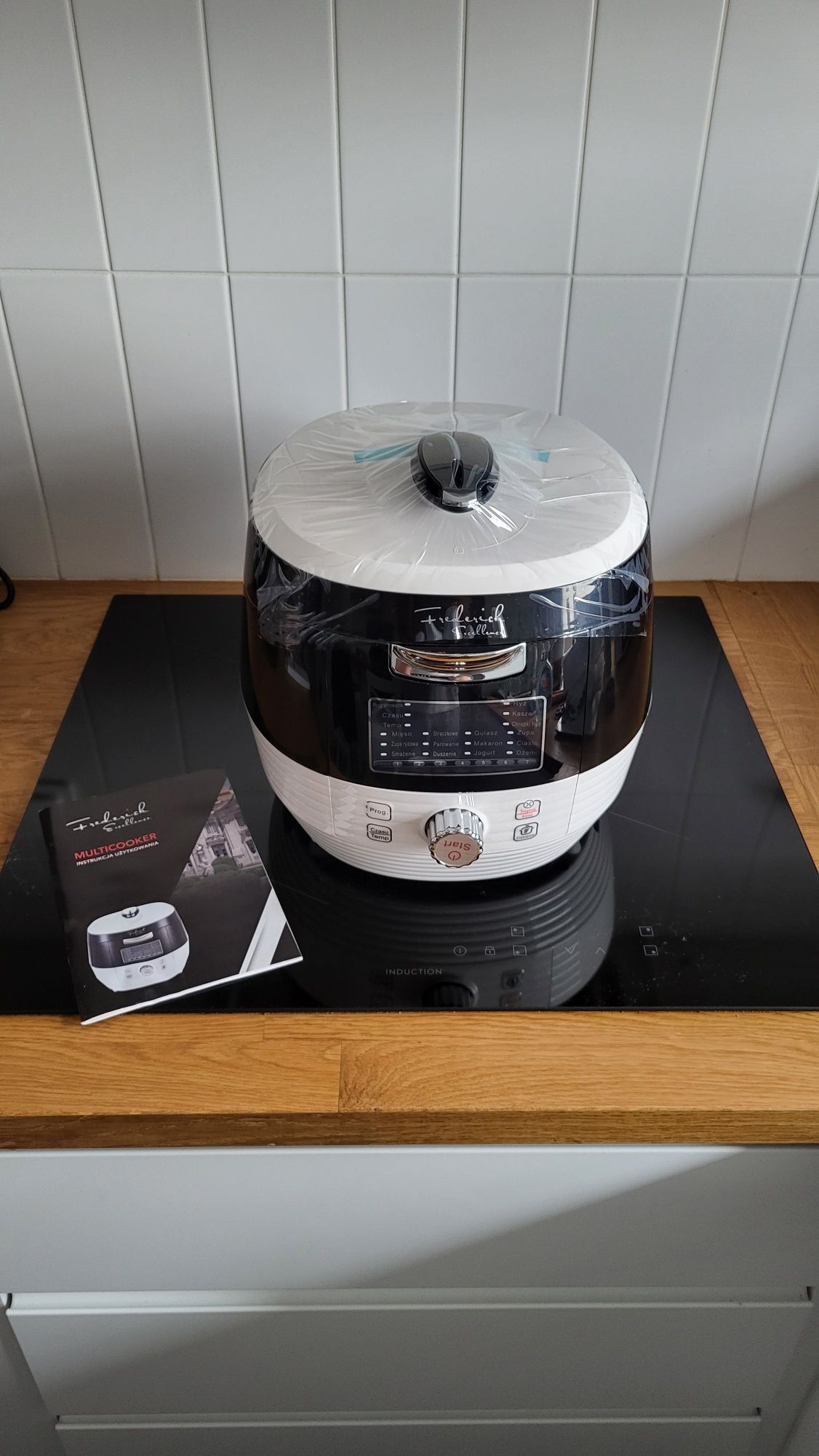 Nowy MULTI-COOKER model DE-01 Frederick Excellence