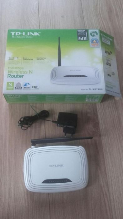 Router TP link model Tl-WR740N