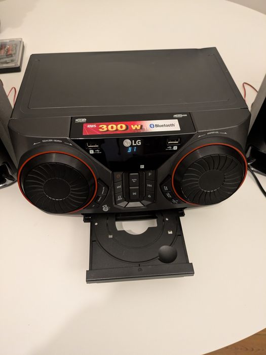 LG CK43 Xboom HI-FI