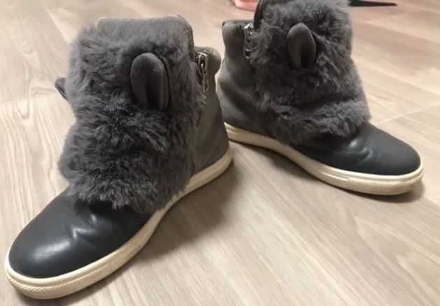 Продам детские ботинки 33 р