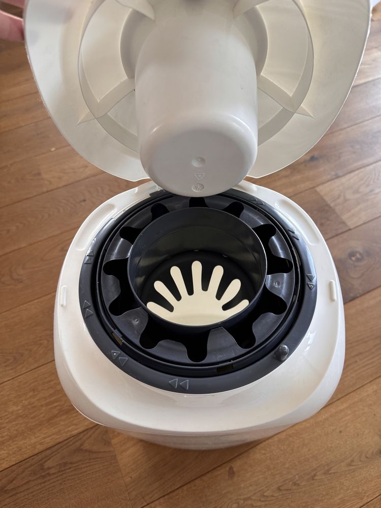 Tommee Tippee kosz na pieluchy + worki