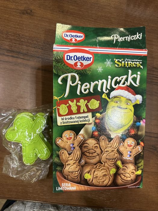 Wynienie foremkę do pierniczkow na inna SHREK