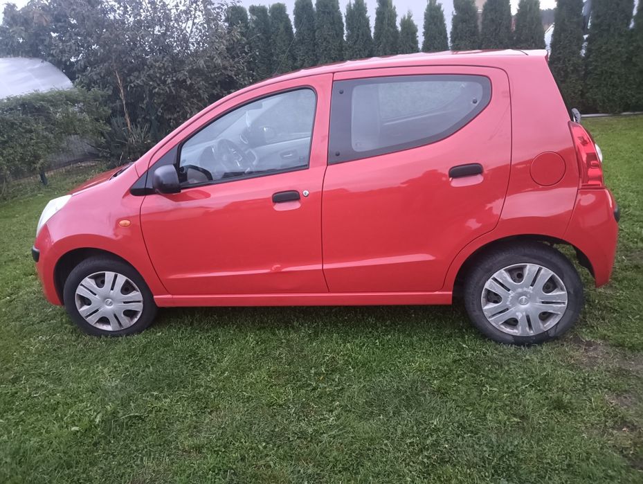 Nissan Pixo 2010 r