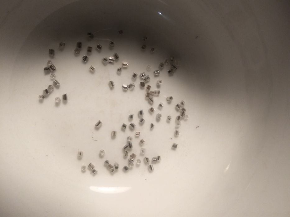 Koraliki srebrne podłużne  hobby