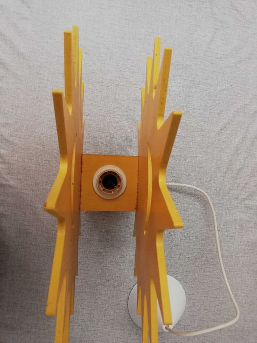 Candeeiro para quarto de criança