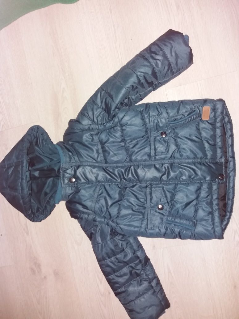 Классная куртка жилетка для мальчика 4 - 5 лет