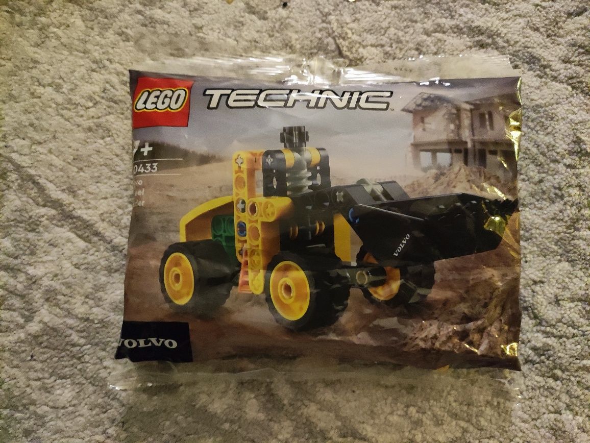 LEGO Technic 42133 Ładowarka teleskopowa 30433 Ładowarka kołowa Volvo