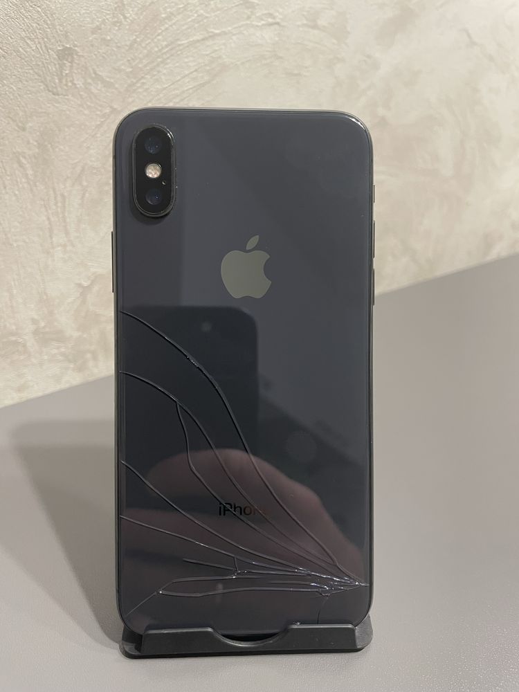 Продам Iphone X на 256 GB