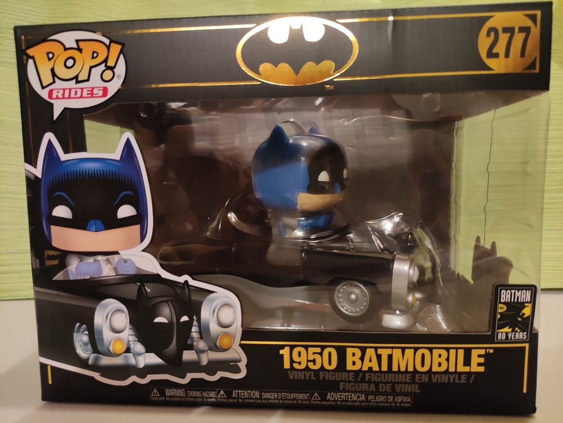 Batman / Batmobile / Funko Pop _ nr. 277 DC Cosmic / POP Rides