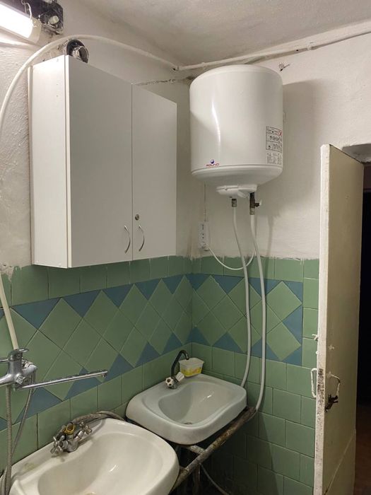 Здається кімнатна в Гуртожитку (Автовокзал)