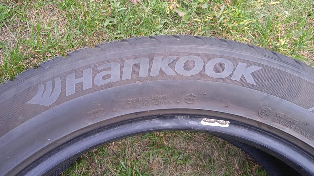 Продам зимові шини hankook 235 55 r19 105v M+S
