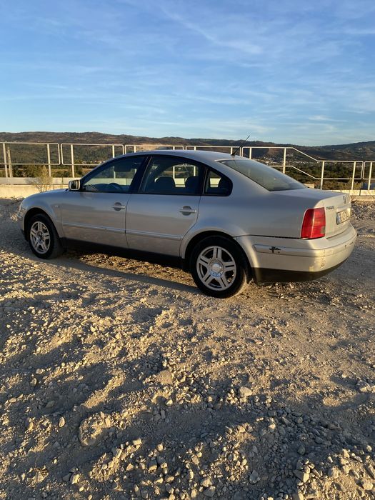 VW Passat 1.9 TD 115cv.