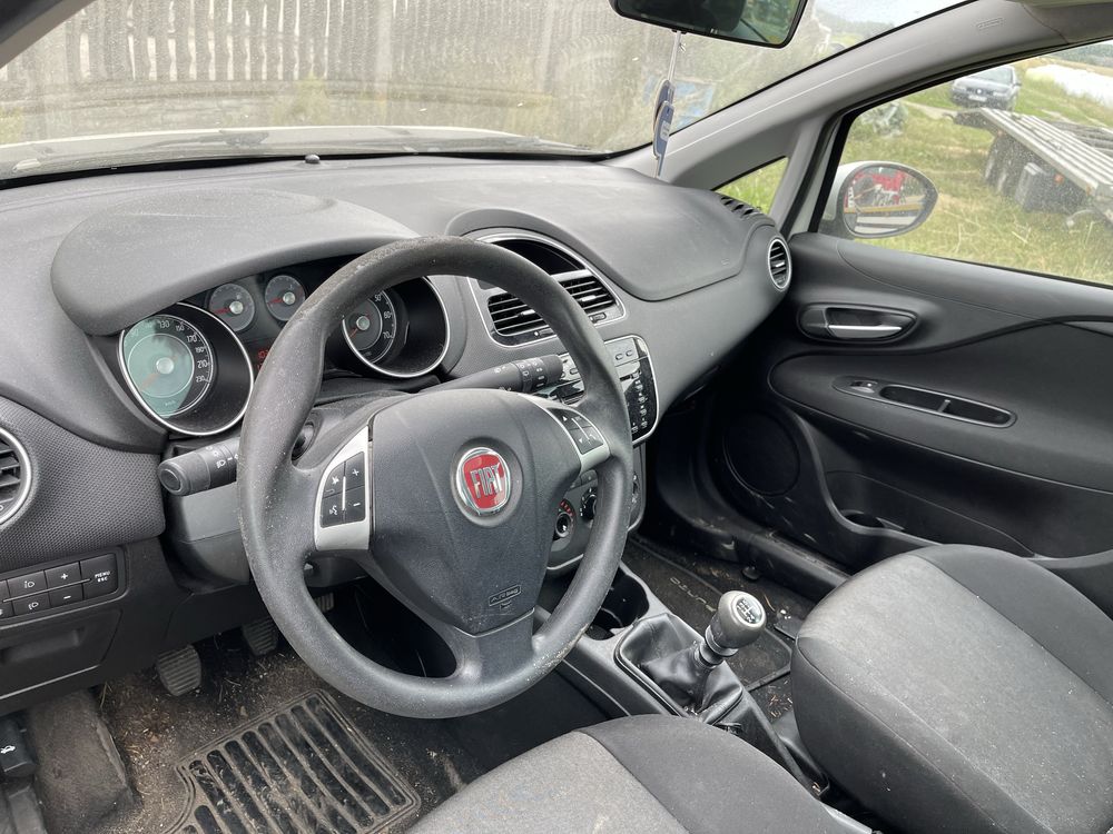 Fiat Punto Evo 1.4 Benzyna Uszkodzony