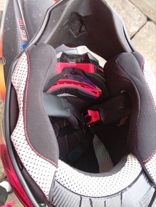 Продам шолом на мотоцикол кросовий