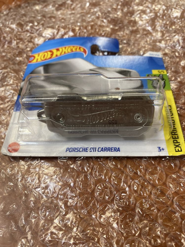 Hotwheels porsche 911 carrera ( porta chaves )