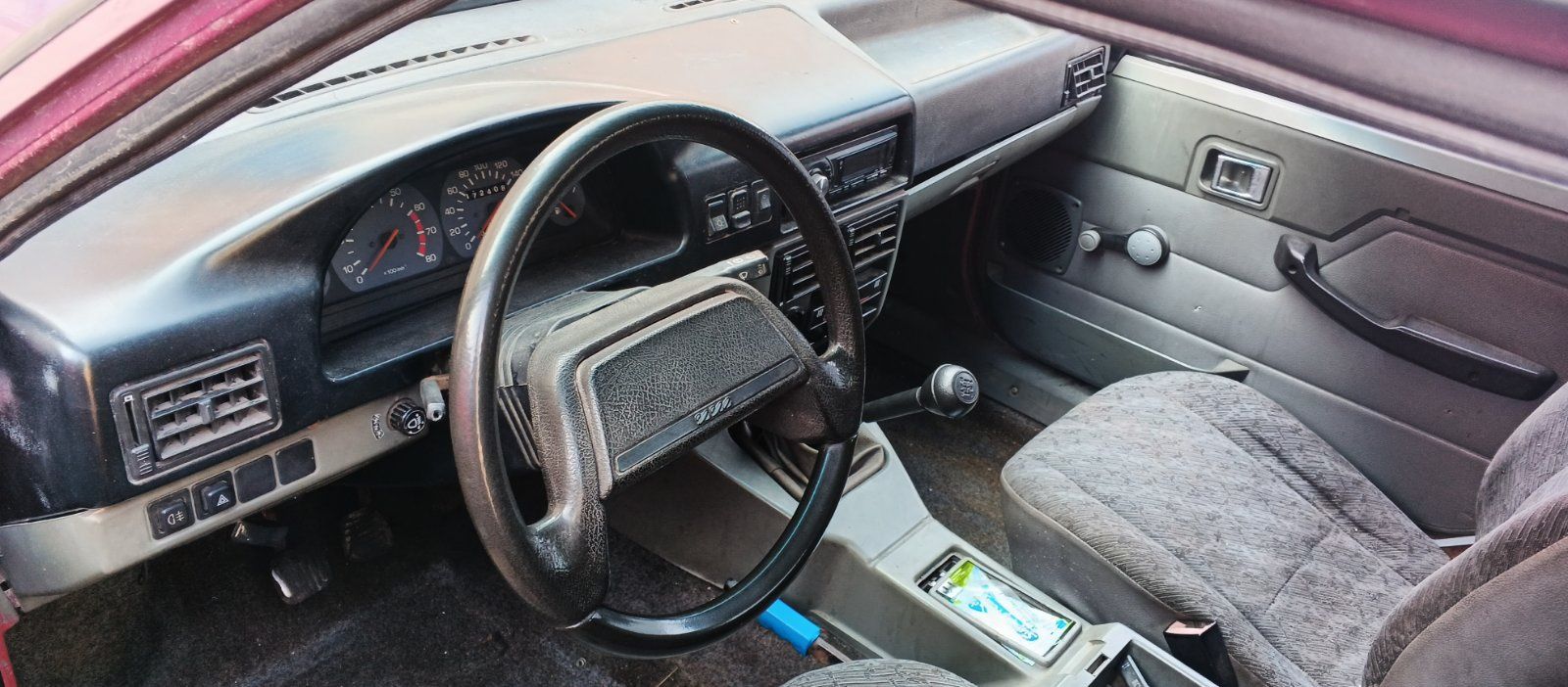 Автомобіль ИЖ 2717