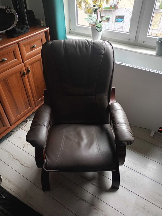 Fotele skórzane Finka brązowe 2szt