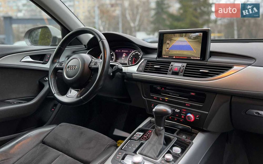 AUDI A6 автомобіль