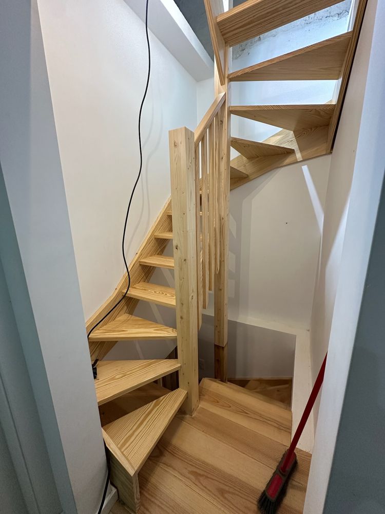Escadas de madeira
