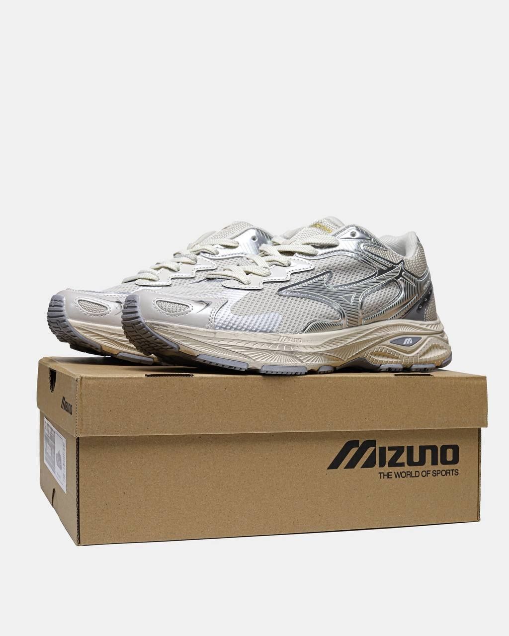 Mizuno Adventure Dirty White (SALE)