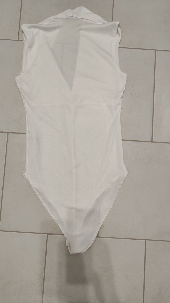 Białe body ZARA 36