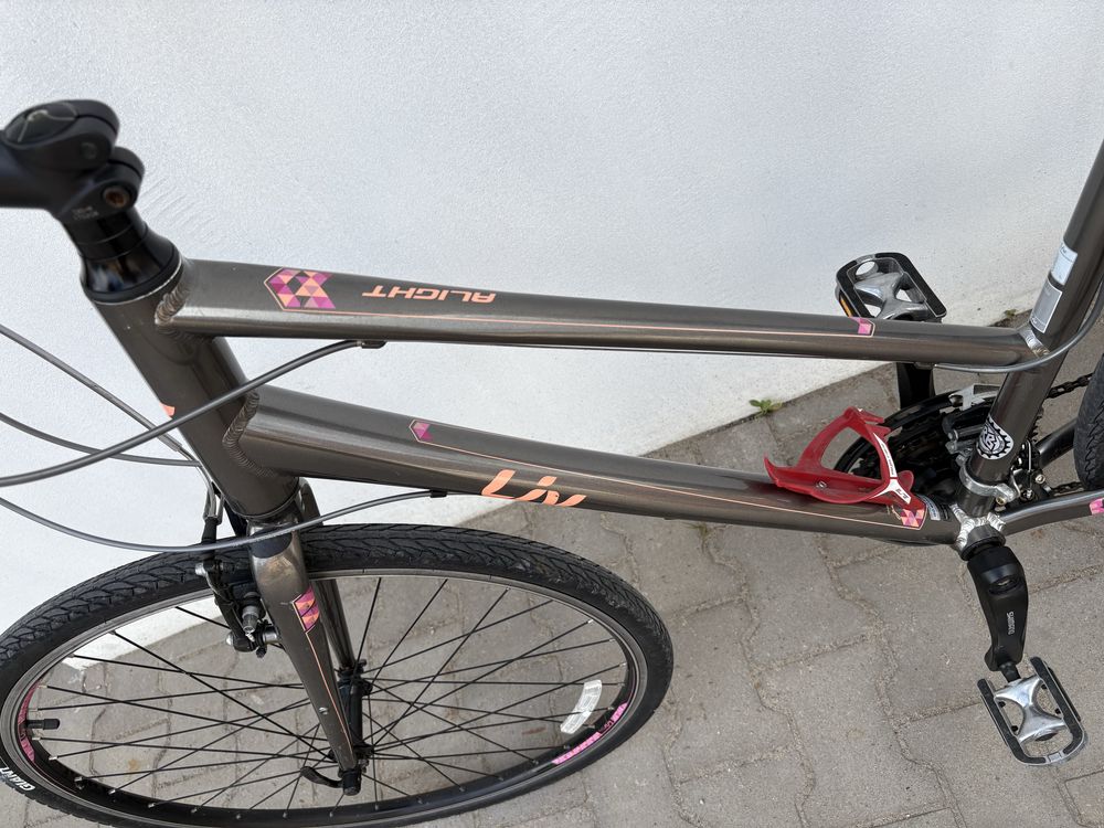 Rower Giant Liv Alight Shimano 3x7 Trekking miejski