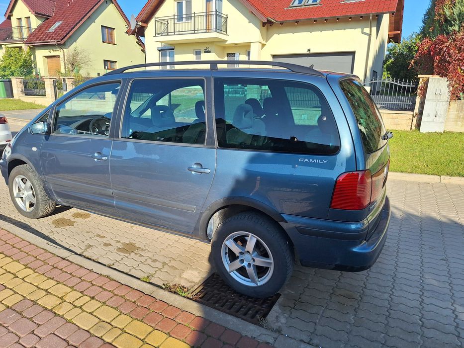 VW Sharan 1.8 t 150 KM  7 osobowy