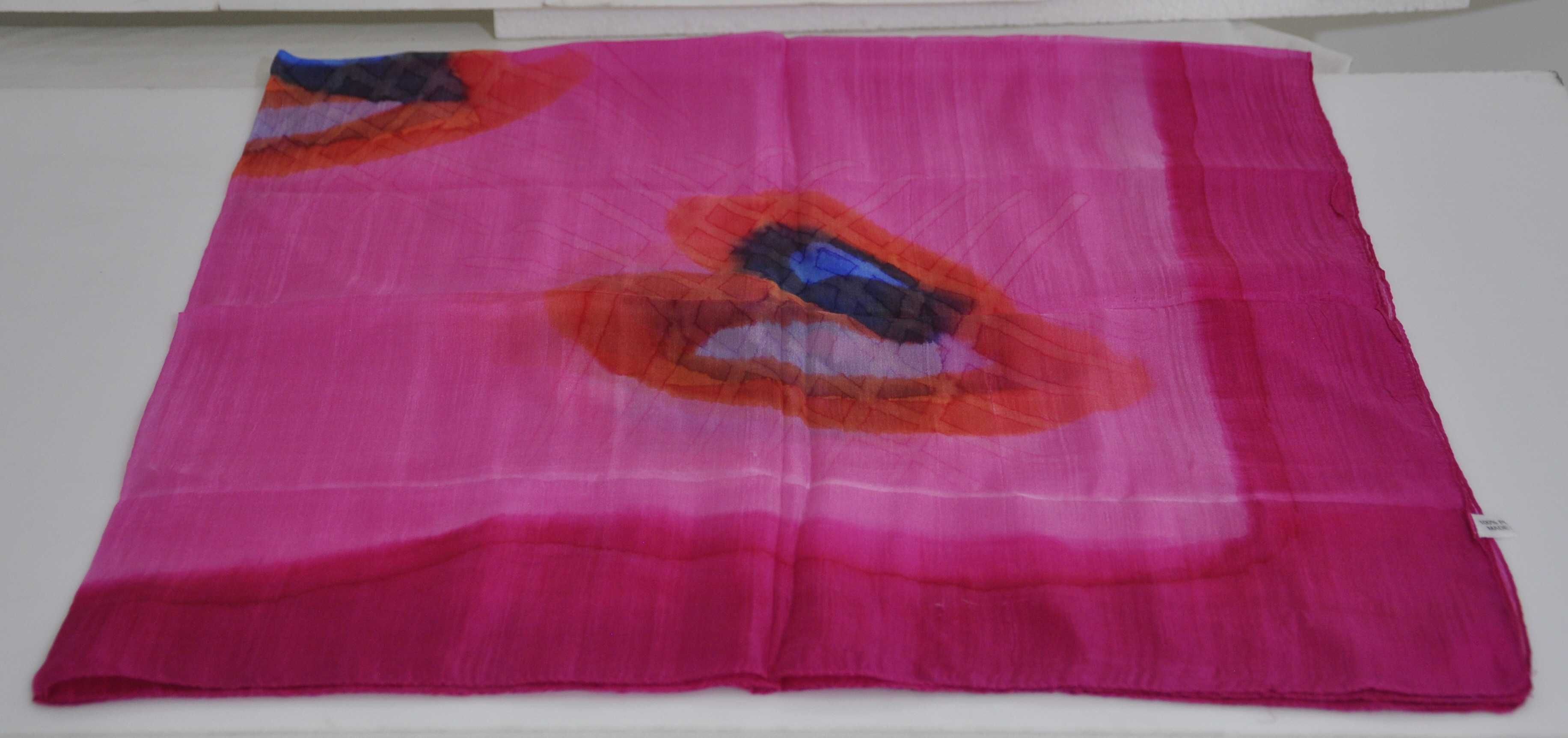 Chusta Apaszka Szal Szalik Damska Jedwabna Jedwab z Indii 102x98cm