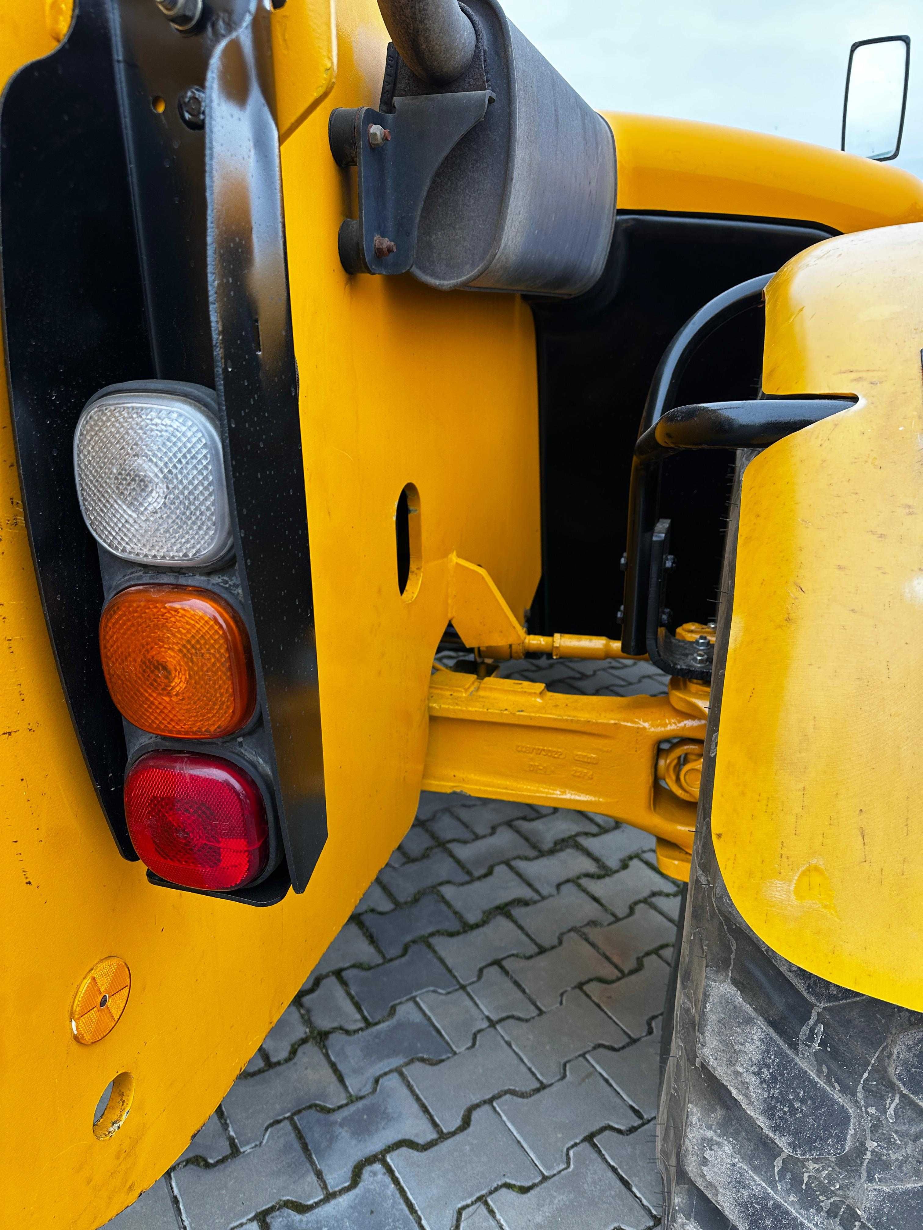 Телескопічний навантажувач (навантажувач) JCB 530 2004 року GA