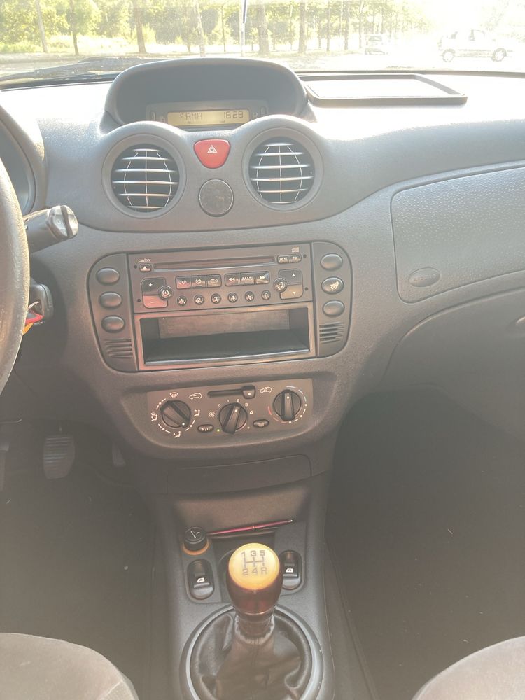 Citroen C2 1.1i 60cv