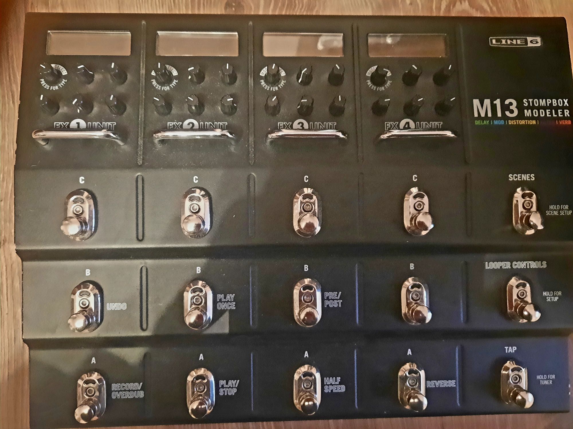 Line6 M13 procesor gitarowy..