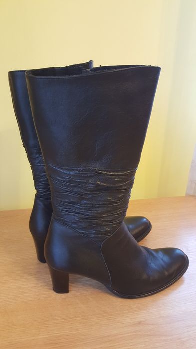 Kozaki długie czarne skóra naturalna Capretto