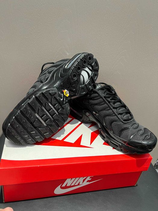 Buty Trampk Nike Air Max TN Black R.40