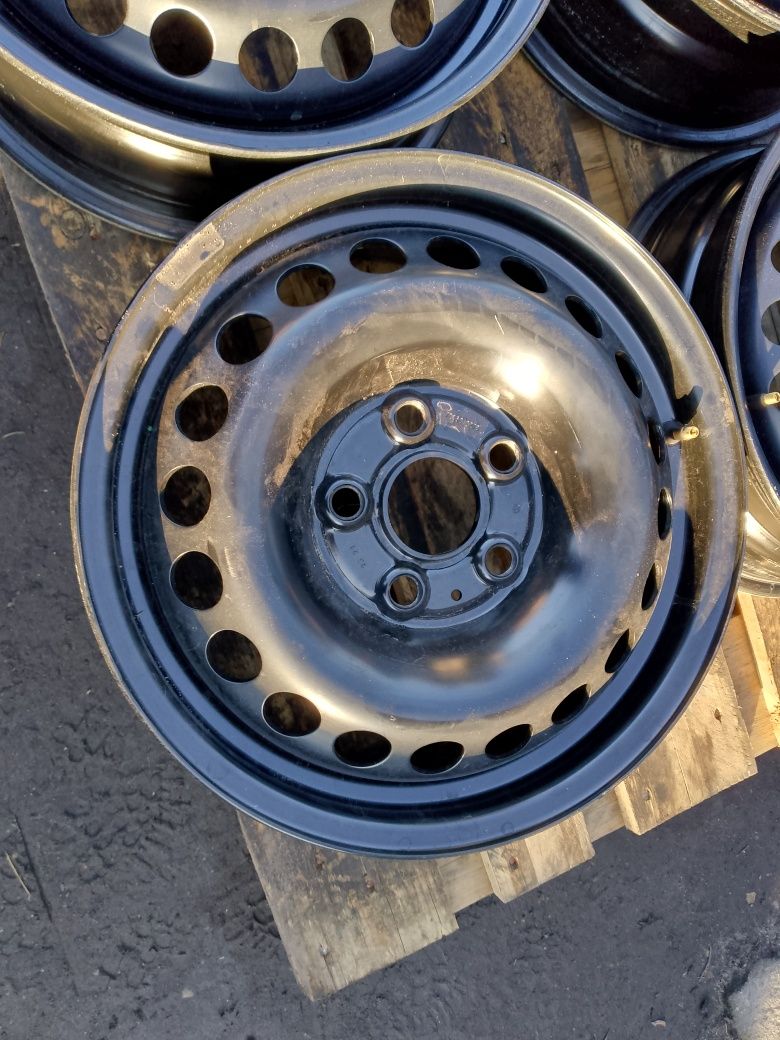 Felgi stalowe VW T5 T6 16