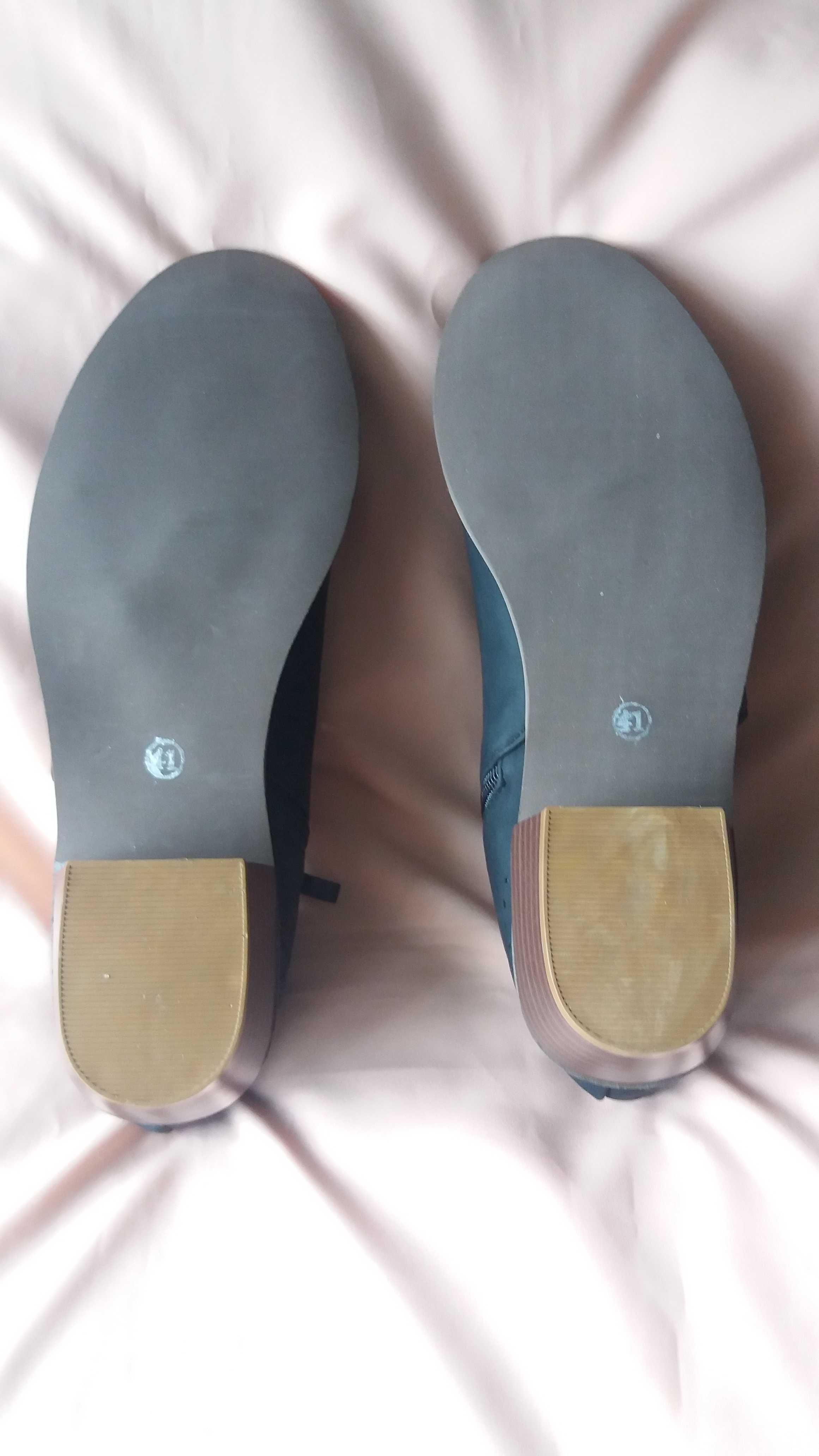 Czarne buty+gratis
