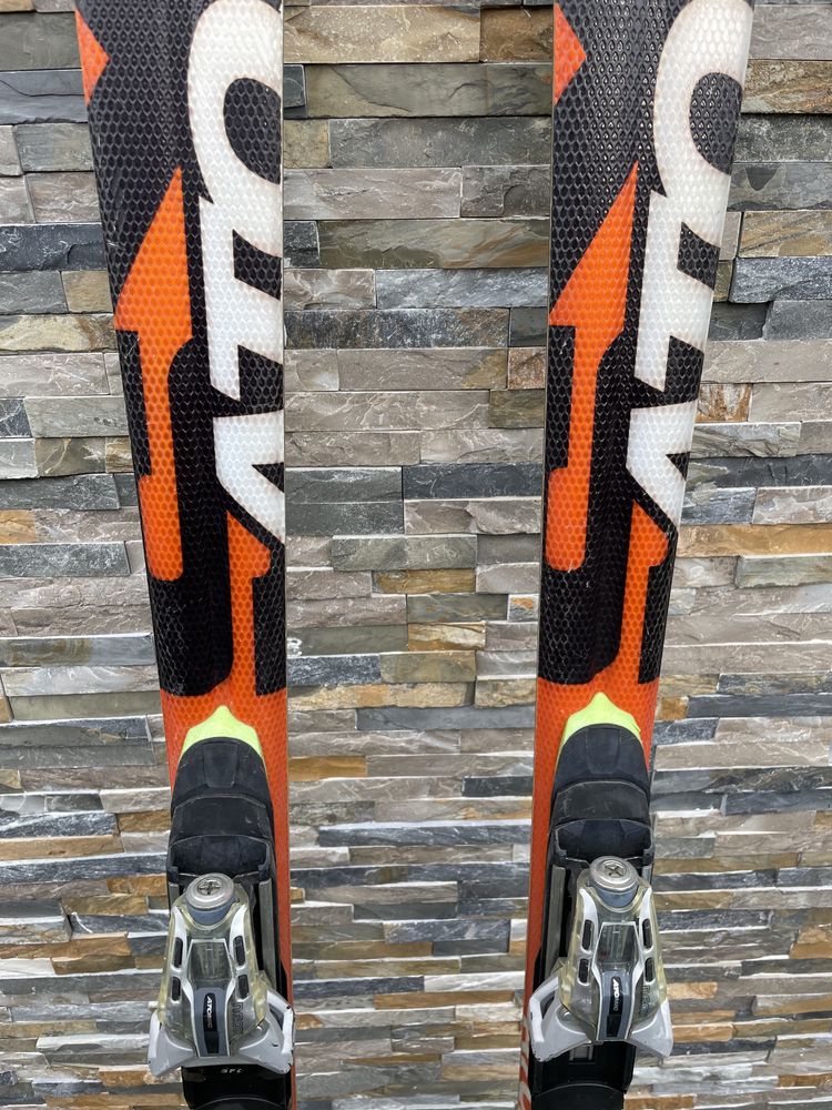 narty atomic sx11