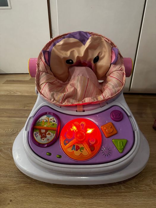 Pchacz chodzik krzesełko z tablicą interaktywną