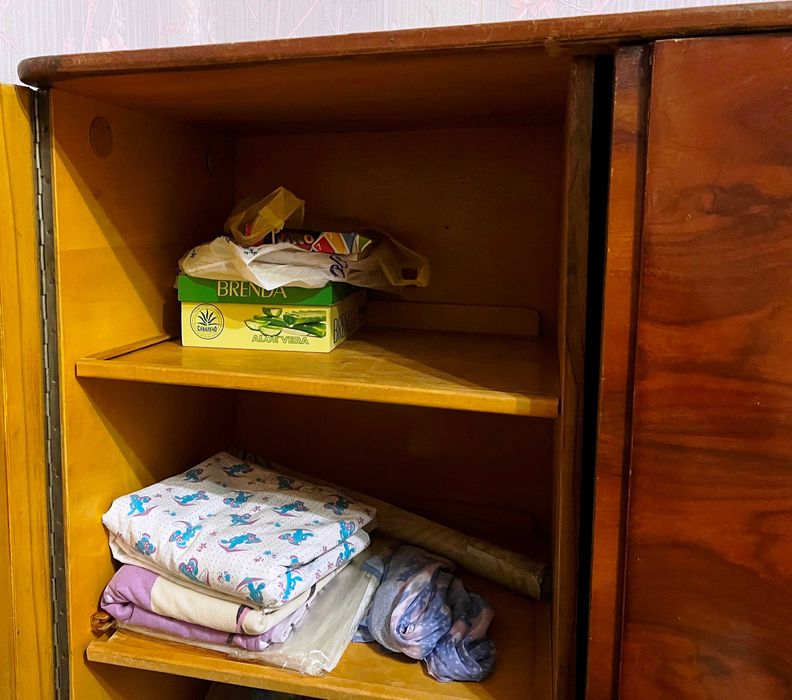 Шафа вишукана атмосферна вінтажний стиль