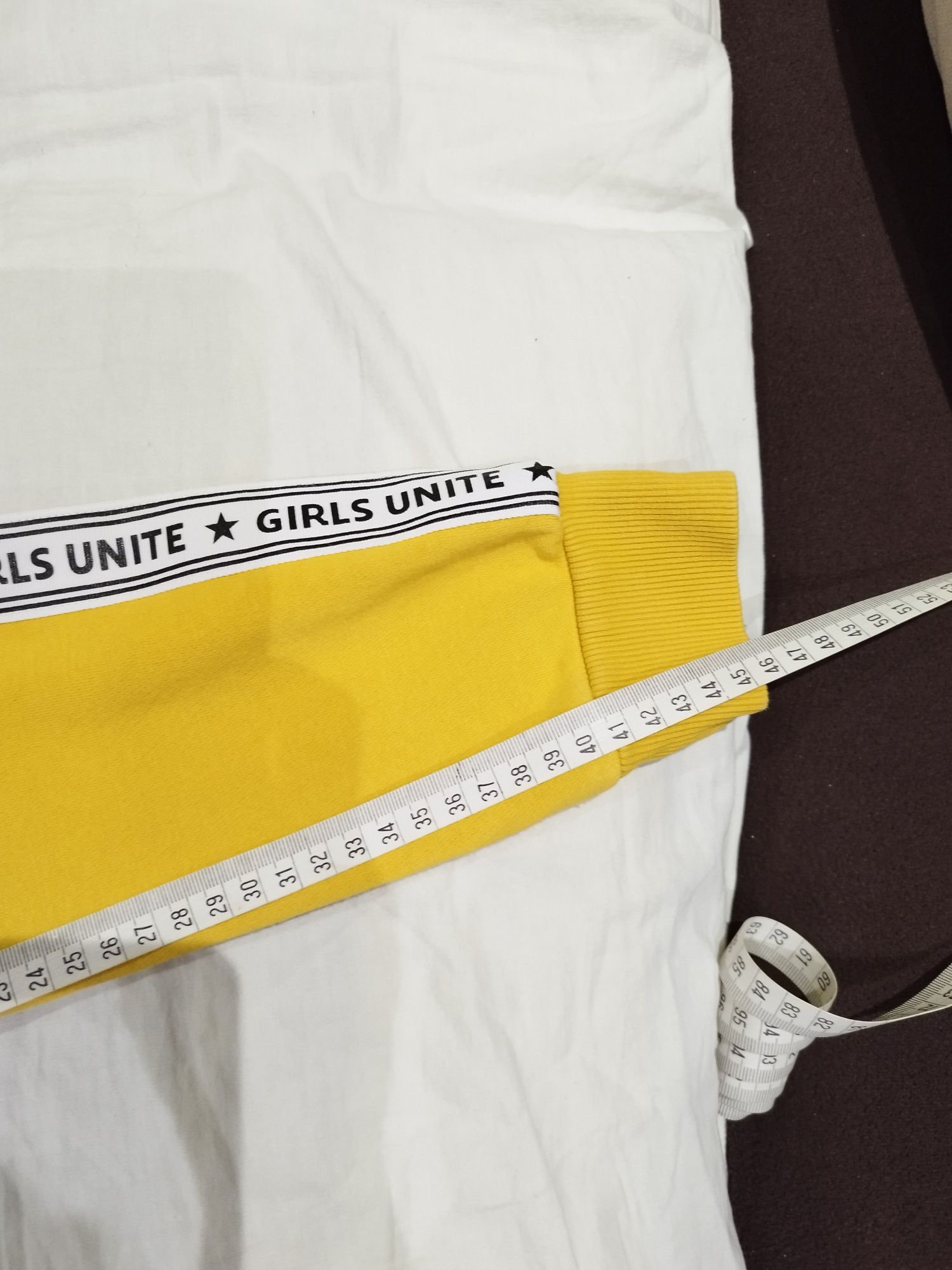 Bluza z kapturem i długim rękawem 158/164