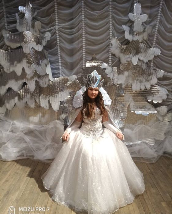 Костюм Снежная королева воротник корона платье все в комплекте