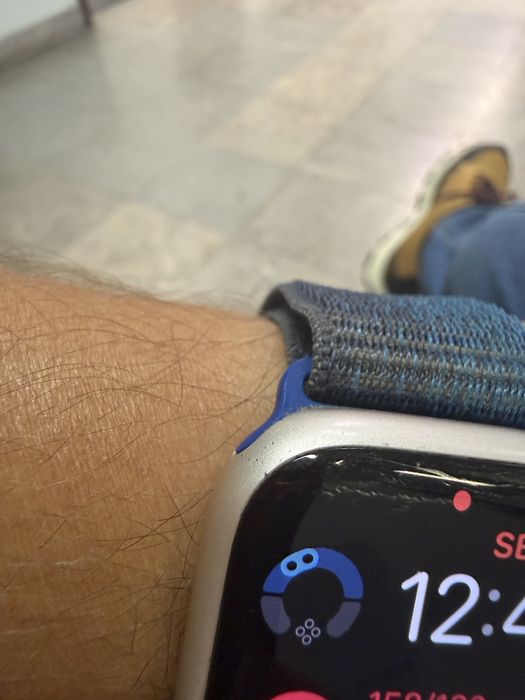 Apple watch 7 45 mm GPS + cellular bateria 83