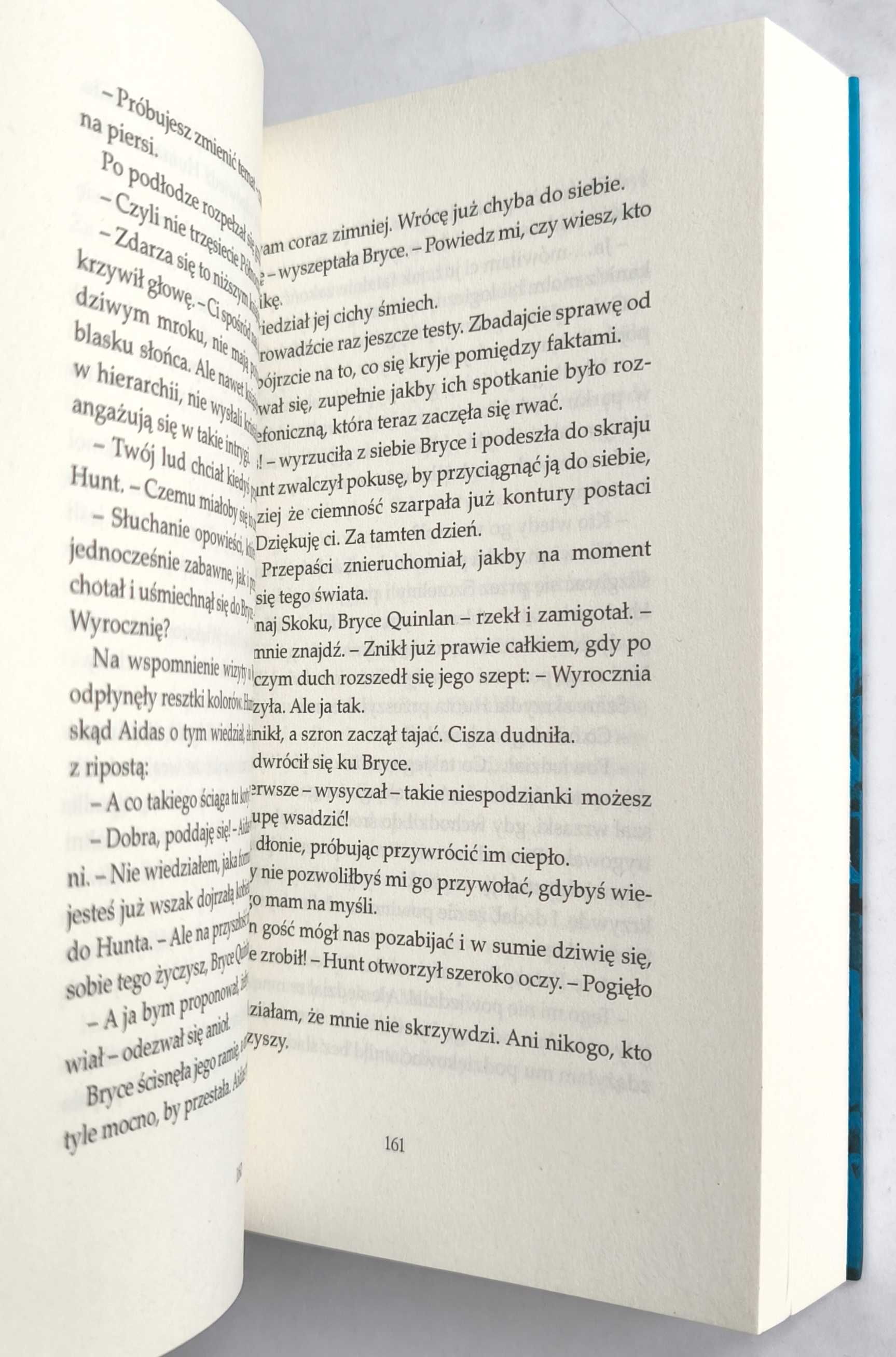 Księżycowe miasto. Dom Ziemi i Krwi. CZĘŚĆ 2, Sarah J. Maas, NOWA! HIT